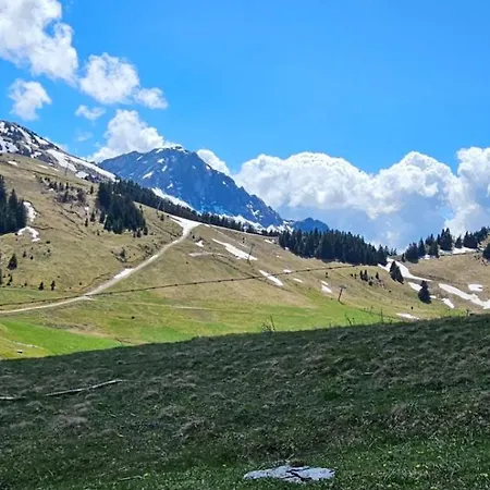 Pour 4 Personnes à Les Mémises * Thollon-les-Memises