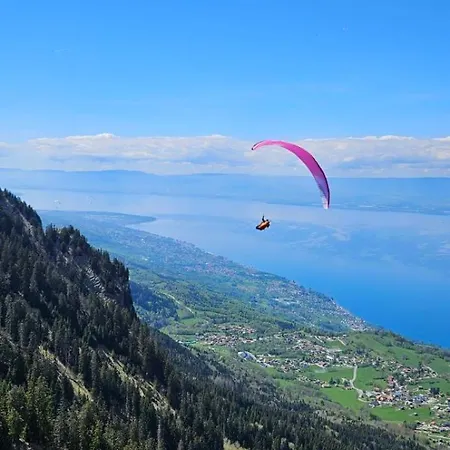 Pour 4 Personnes à Les Mémises Apartamento *